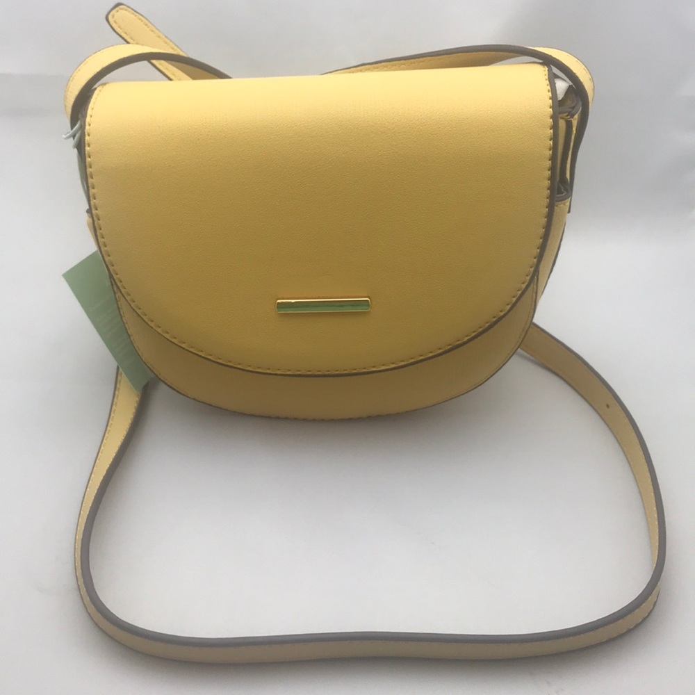 Saddle style crossbody purse